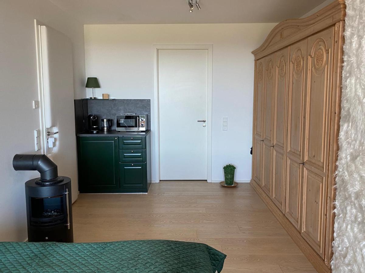 Alpen-Panorama Suite - Einzigartige Privatsuite Hoch Ueber Muenchen, 12Tes Og, Alpenblick, Loggia, Whirlpool, 15 Minuten Zum Zentrum, Ruhe Und Erholung In Der Stadt Muenchen Fuer Privat Und Geschaeftlich Reisende المظهر الخارجي الصورة